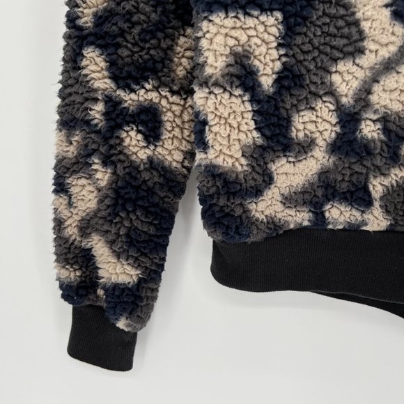 Z by Zella Urban Camo Print Faux Shearling Fleece Pullover Teddy Hoodie Size XS - Picture 3 of 13